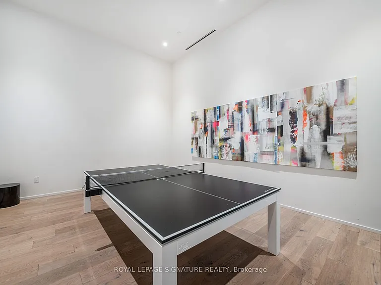5 Soudan Ave #1010 — Photo 14