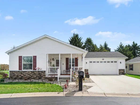 5300 Beardsley Ct, Kalamazoo, MI 49004