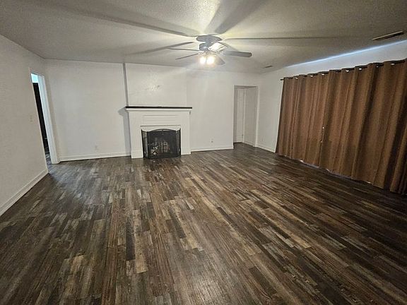 4th image of 406 11th St