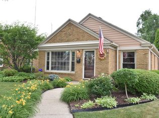 1109 Florence Ave, Racine, WI 53402