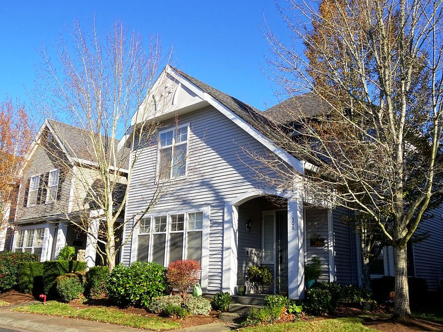1st image of 506 226th Ln NE