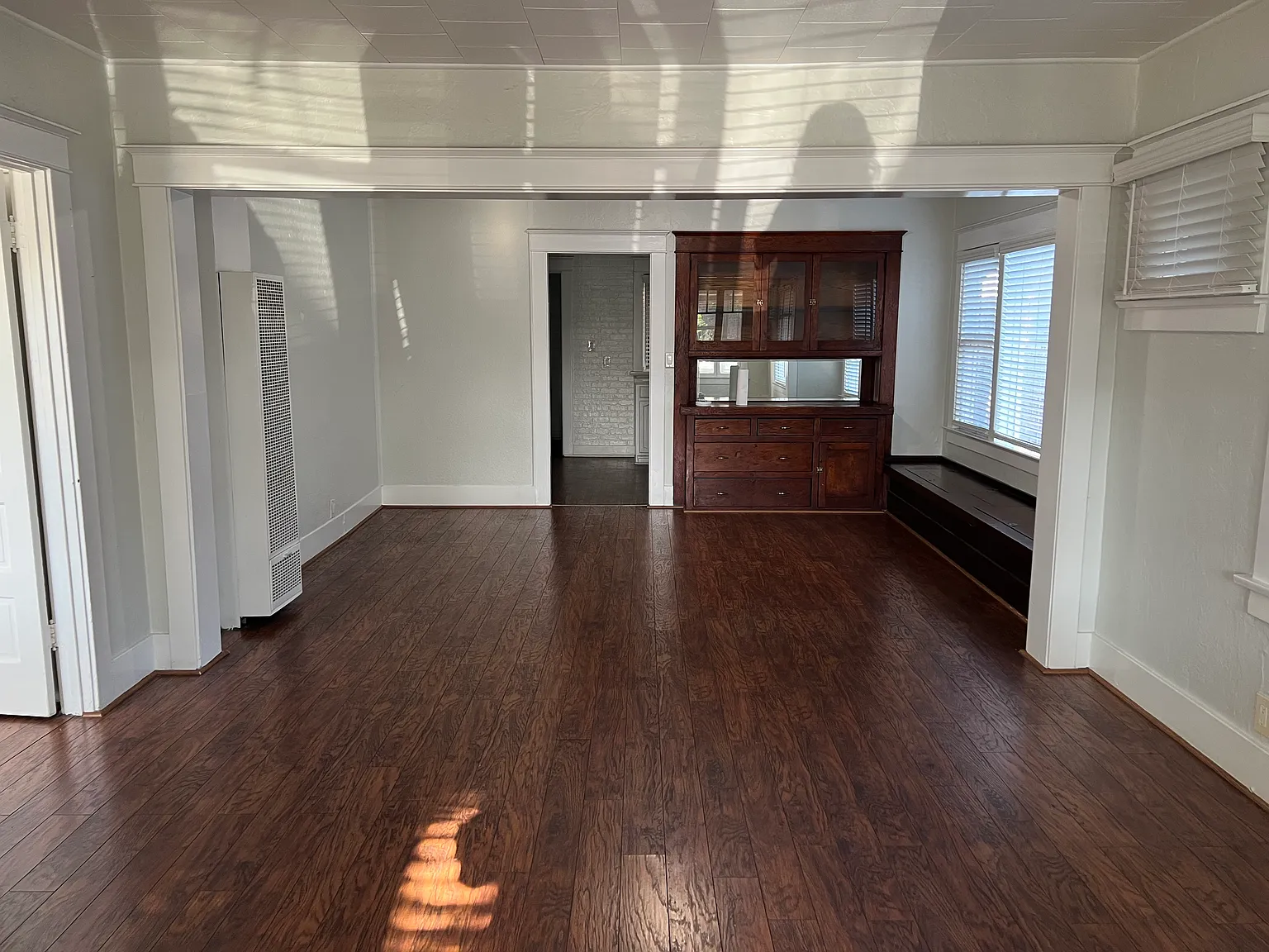 1 bed, 800 sqft, $3,200 — Photo 3
