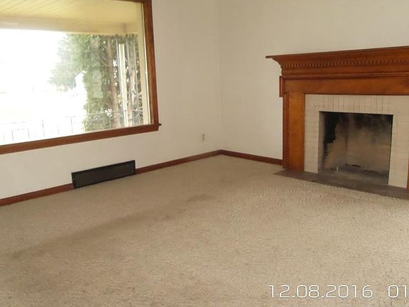3rd image of 645 Pasadena Ave
