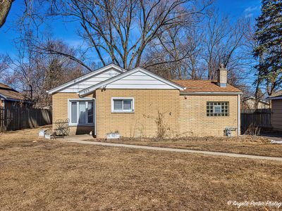 906 20th St, Zion, IL, 60099