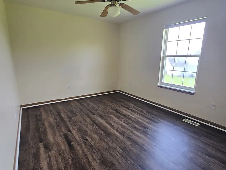 1504-1506 Native Dancer Ct — Photo 8