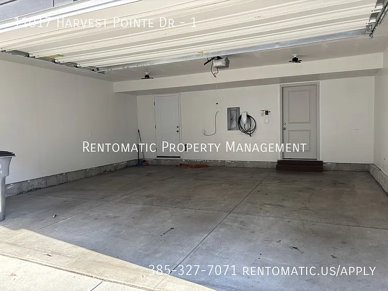 11017 S Harvest Pointe Dr #1 — Photo 40
