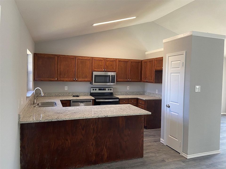 331 Egret Cir, East Tawakoni, TX 75472 MLS 20337847 Zillow