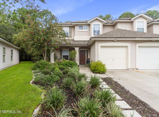 1716 Cross Pines Dr, Fleming Island, FL 32003