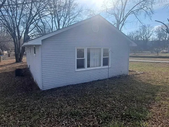 709 Ethel Ave, Park Hills, MO 63601