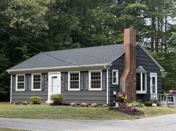 179 Hurricane Road, Falmouth, ME 04105