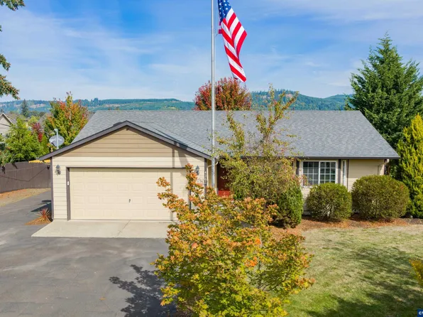 4362 Long St, Sweet Home, OR 97386