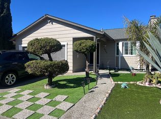 2468 College Park Cir, Santa Rosa, CA 95401