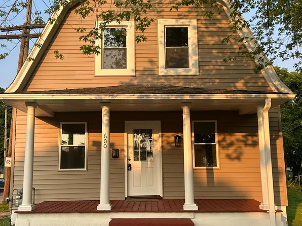 600 S Walnut St, Crawfordsville, IN 47933