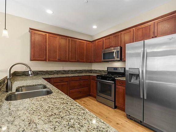 4th image of 1422 Animas View Drive #26