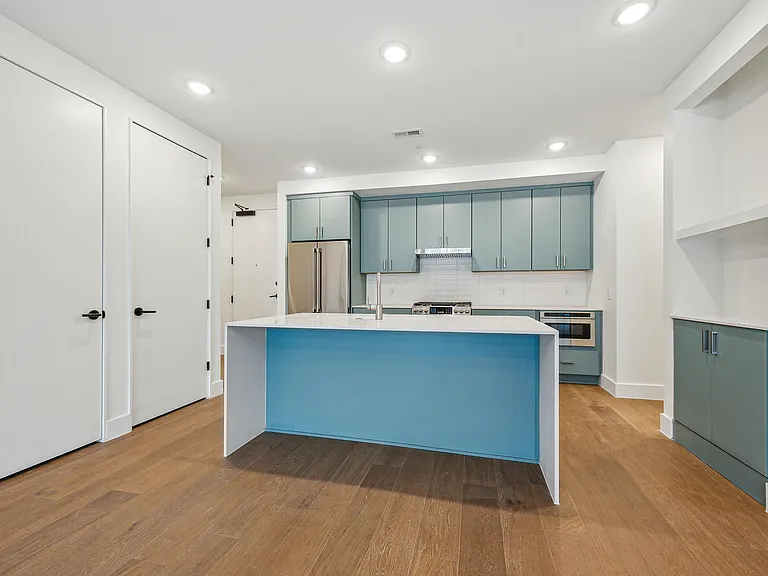 29 Enterprise St #109 — Photo 5
