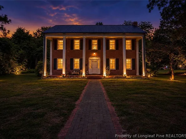 412 Pittman St, Fairmont, NC 28340