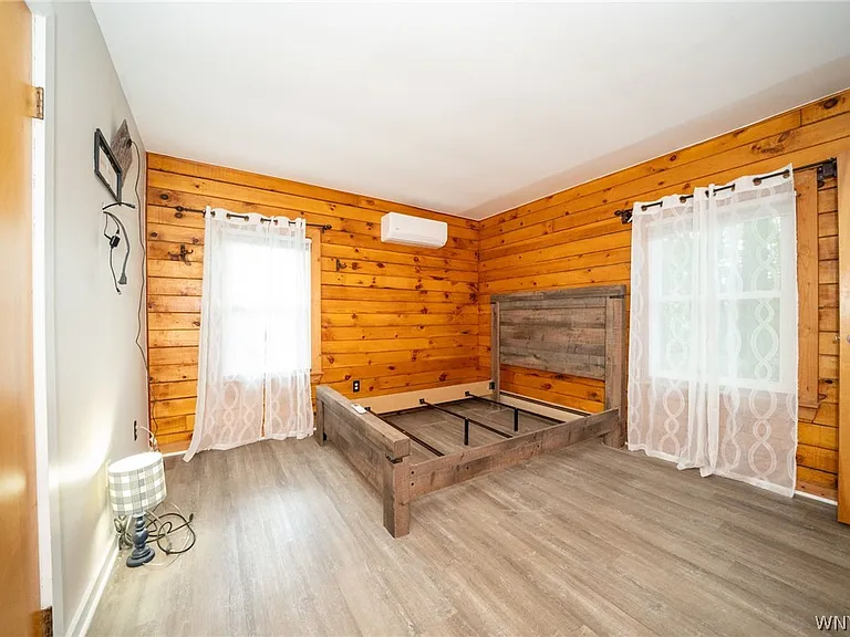 8376 Cobblestone Ct — Photo 29