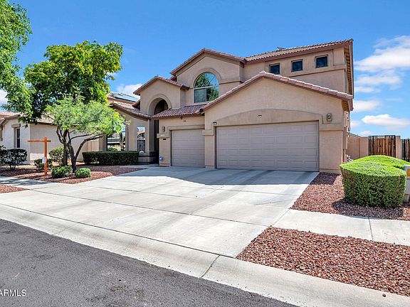 3rd image of 13965 N 135TH Drive