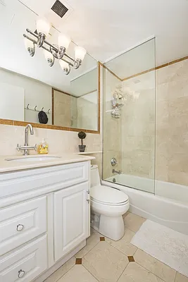 Sold by Nest Seekers International | media 12