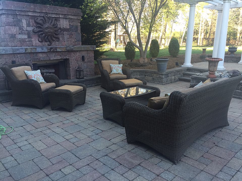 2nd image of 6045 Tinley Mill Dr