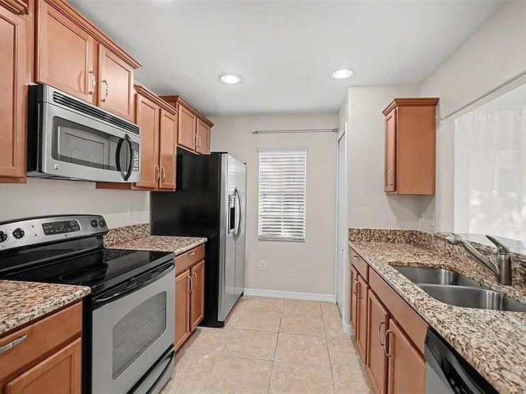 6246 Timberly Ln — Photo 10