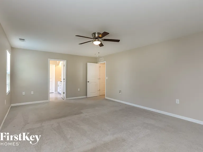 510 Porch Swing Pl — Photo 11