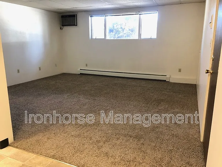 805 W Villard St #3 — Photo 6