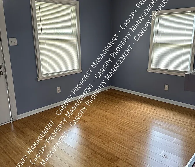 401 Roosevelt Blvd — Photo 3