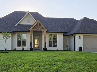 123 Risley Rd, Arnaudville, LA 70512