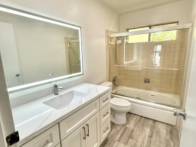 9 Jade Ct — Photo 12