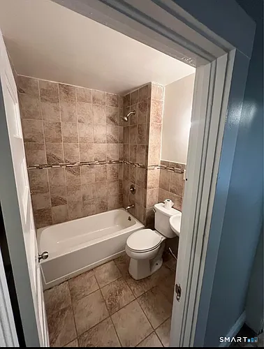 811 East St #1 Photo 1