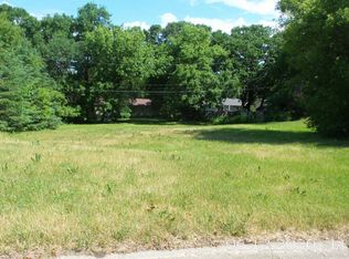 128 W Adolphus Ave, Fergus Falls, MN 56537