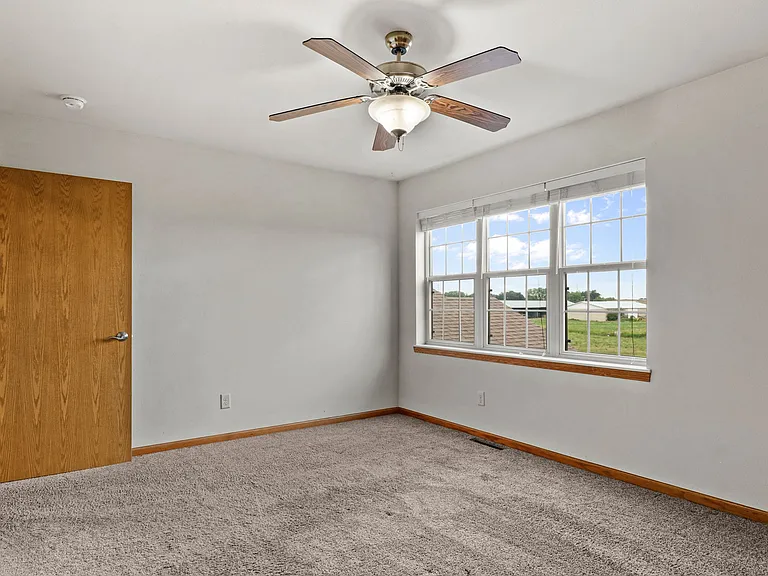 513 Sturges St #513 — Photo 24