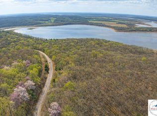 3925 NE 1075 Pvt Rd, Osceola, MO 64776