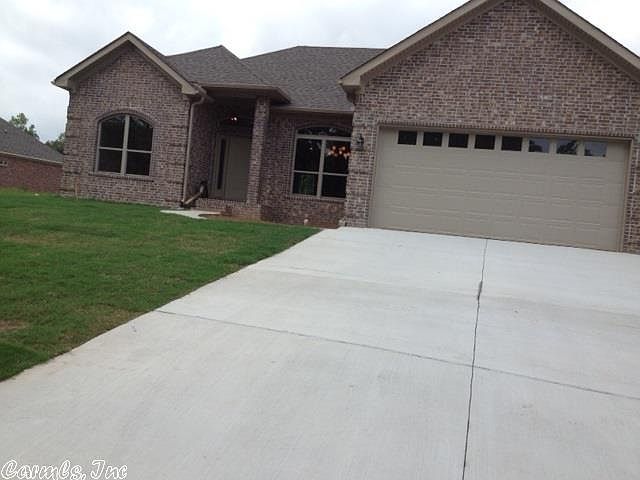 1st image of 8949 Meadow Gardens Cir