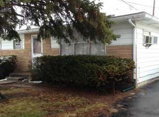 727 Hanson St, Northwood, OH 43619