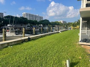 1750 NE 115th St APT 103, Miami, FL 33181