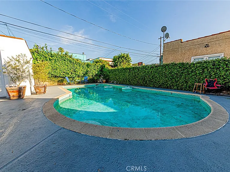 1226 Meadowbrook Ave — Photo 35