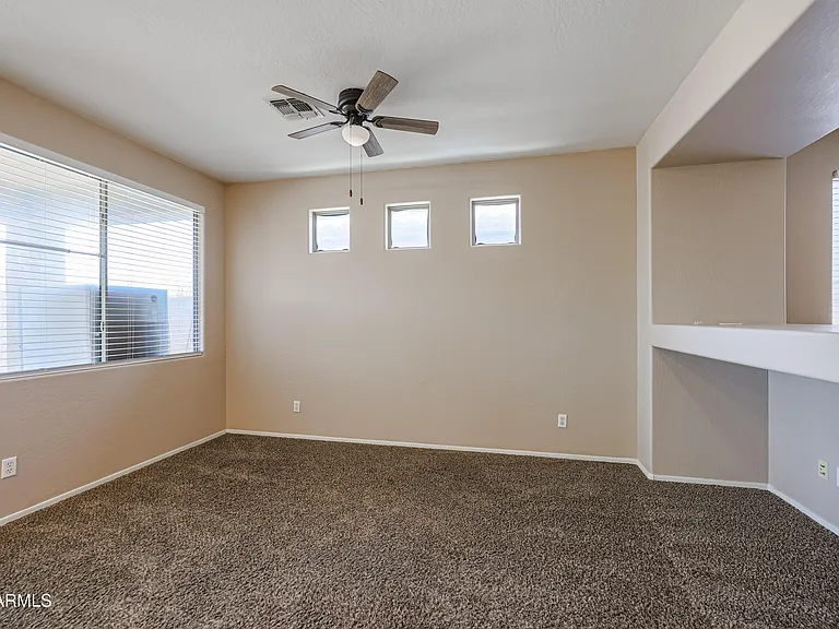 2470 W Warren Dr — Photo 11