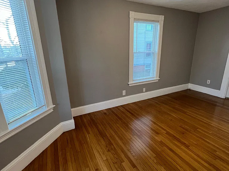 24 Archer St #1 — Photo 23