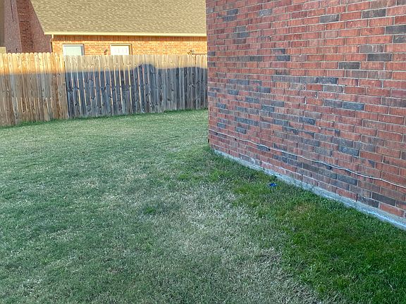 2nd image of 1732 Riviera Ln #1732