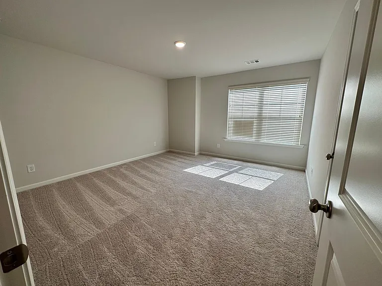 2813 Aiden Ct — Photo 16