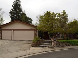 1203 Raintree Ct, Roseville, CA 95661