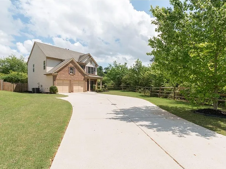 2365 Mindy Ln — Photo 24