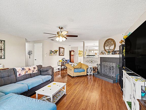3rd image of 5441 Temecula Rd
