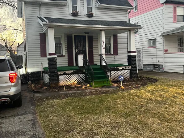3212 E 119th St, Cleveland, OH 44120