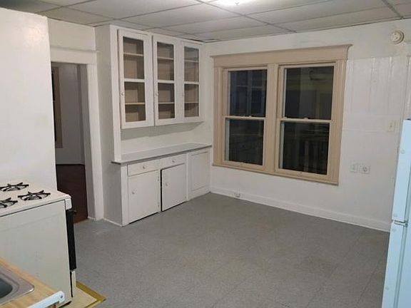 2nd image of 511-513 Wetmore St Floor 2