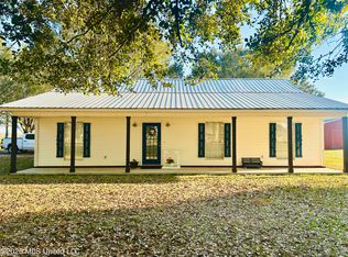 3282 Dean Nursery Rd, Lucedale, MS 39452