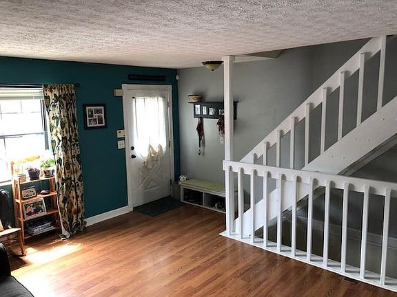 2nd image of 8189 Baltimore Ave