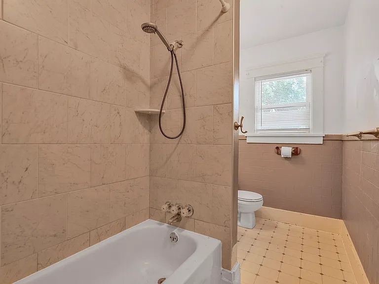 35324 Chestnut St — Photo 25
